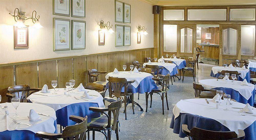 Hostal Carlos III Getafe Exterior photo